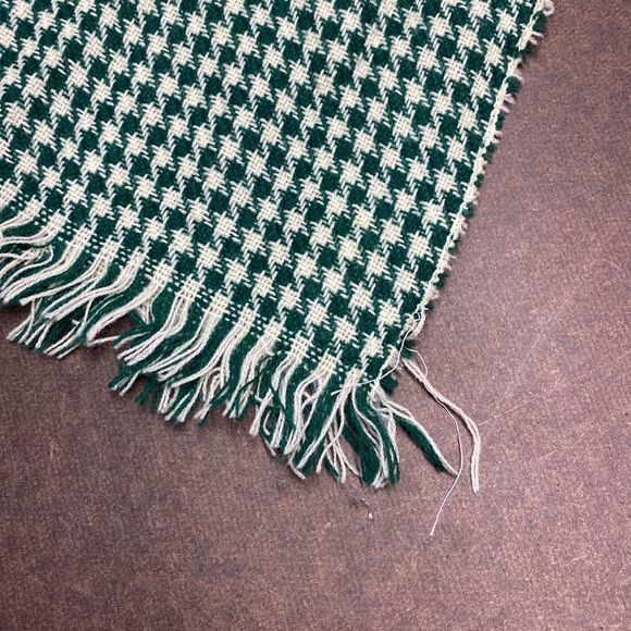 Vintage GLENTEX Green Plaid Scarf - Picture 3 of 6